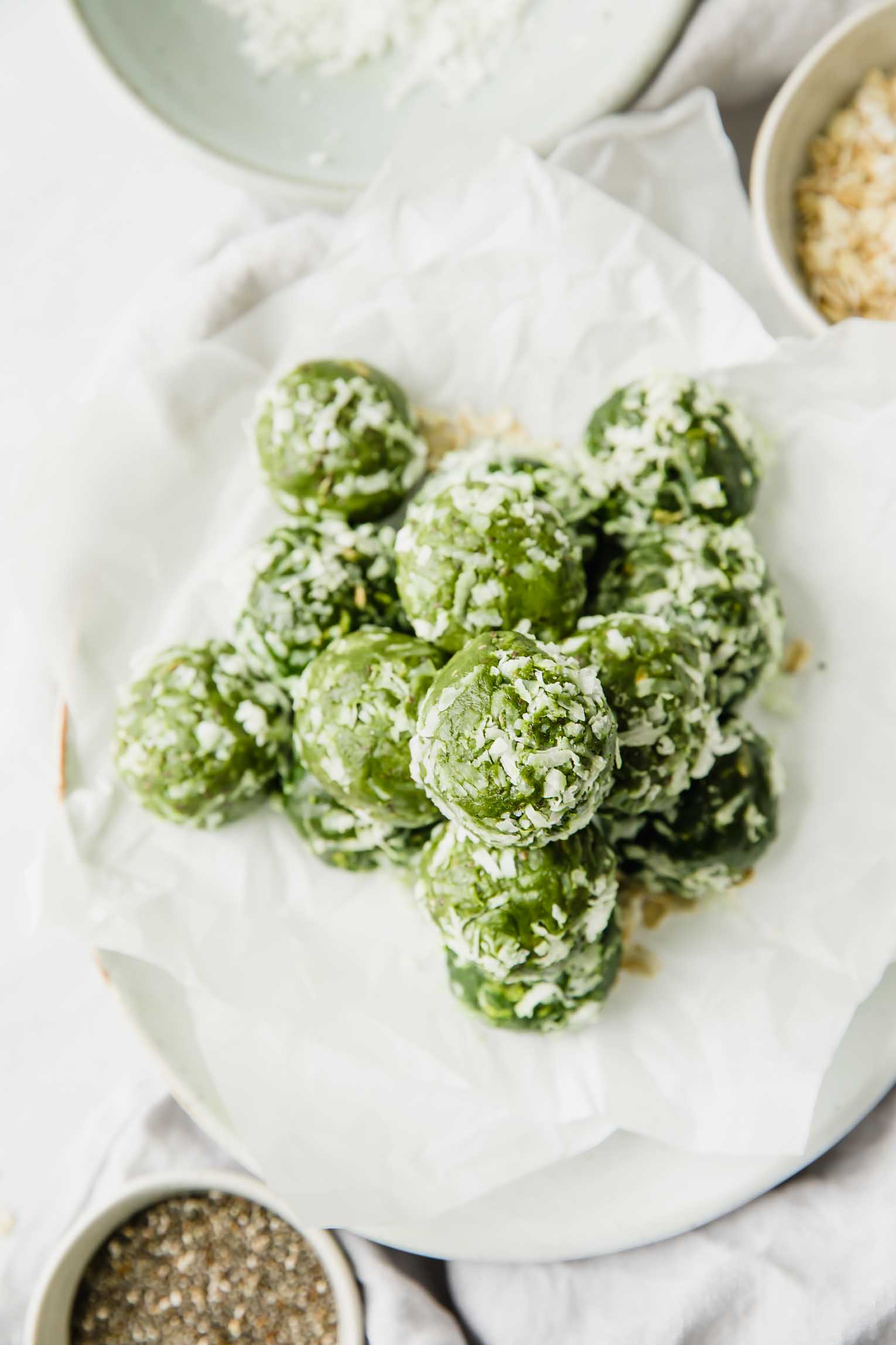No-Bake Chia and Matcha Energy Bites