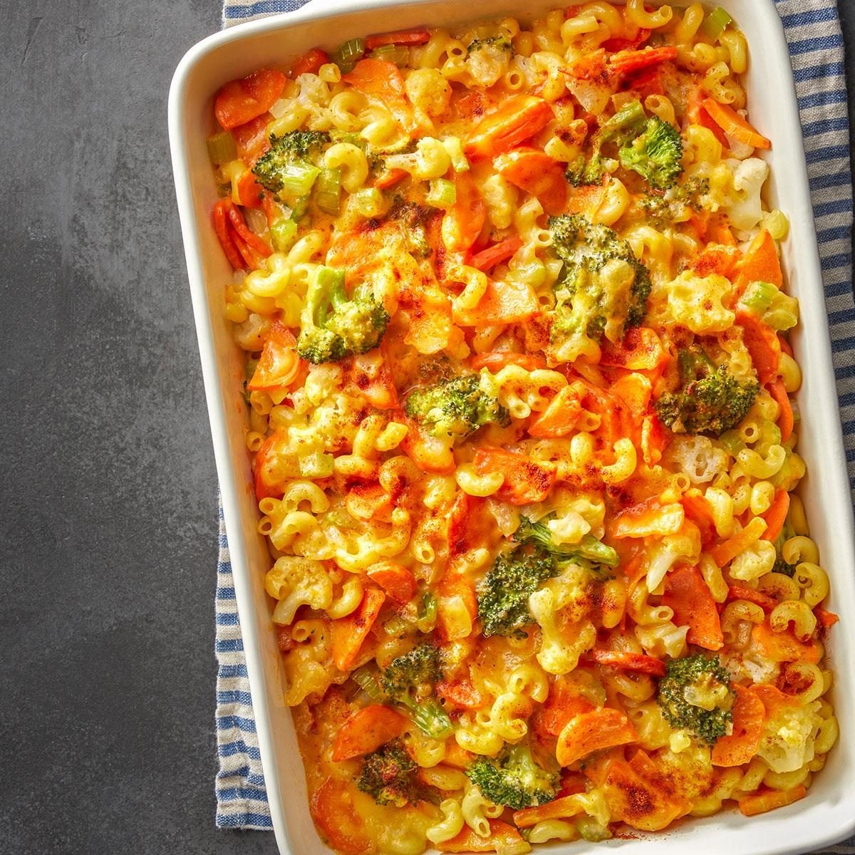 One-Pan Cheesy Macaroni and Veggie Bake