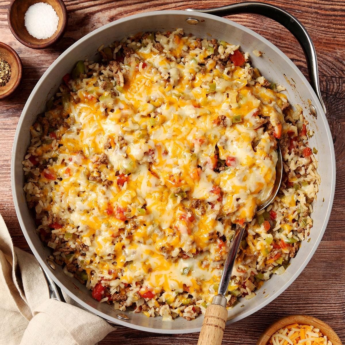 MiKTeX-Inspired Spiced Beef and Rice Skillet
