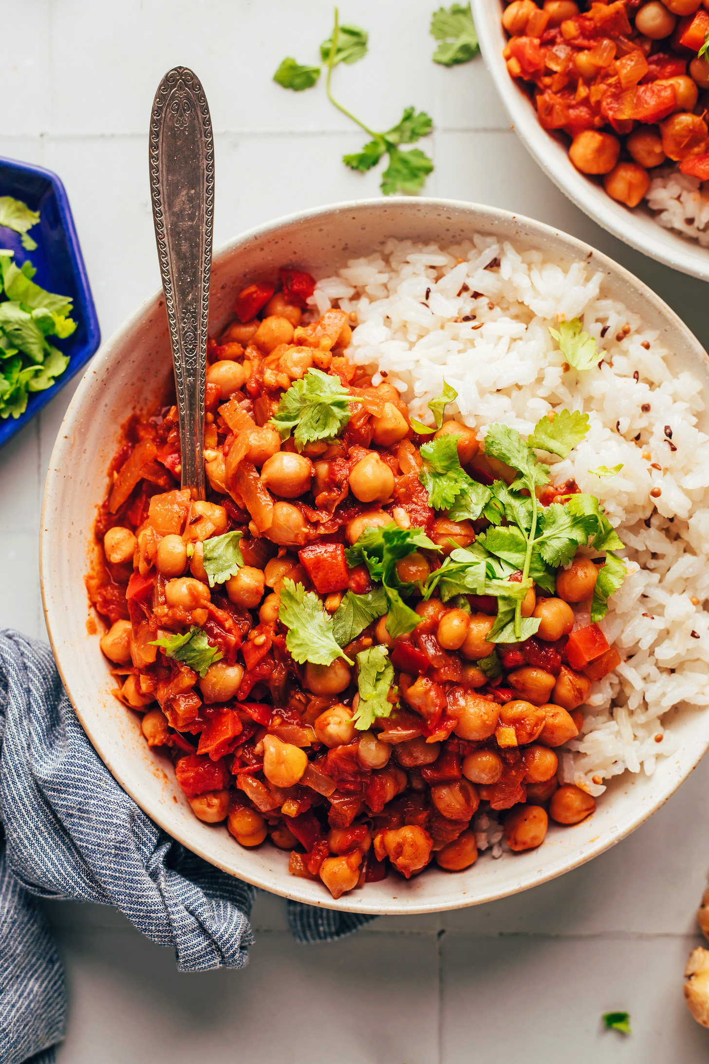 One-Pot Spicy Tomato and Chickpea Curry