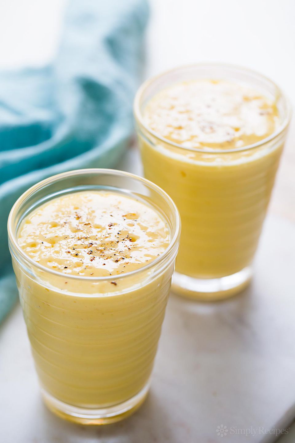 Mango Lassi Smoothie with Cardamom and Honey
