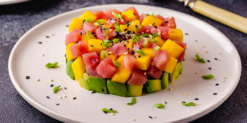 Luminous Tuna Tartlets with Mango Glaze