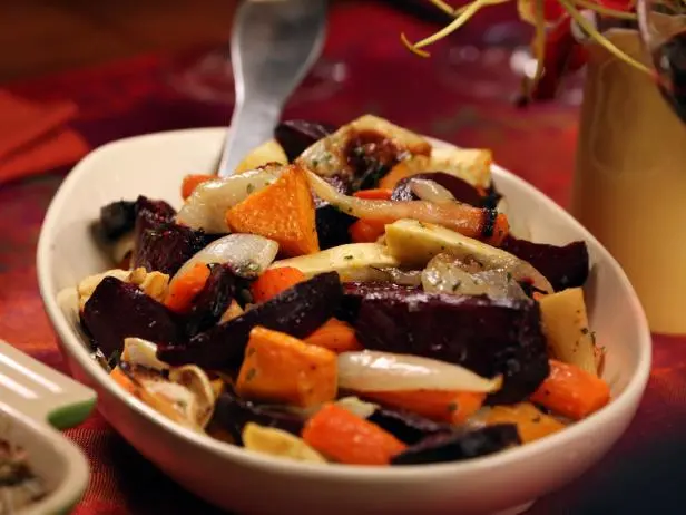 Northern Wind-Spiced Roasted Root Vegetable Medley