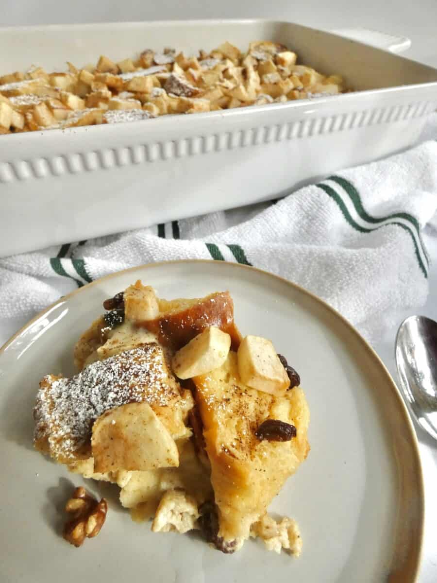 Northern Harvest Apple and Rye Bread Pudding