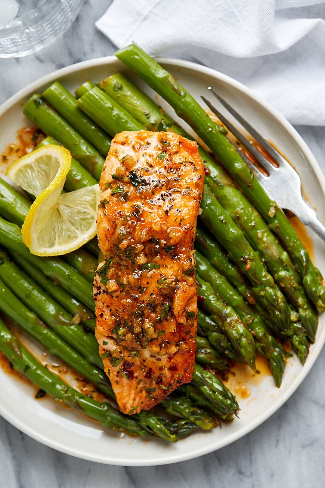Pan-Seared Salmon with Roasted Asparagus and Lemon-Garlic Sauce