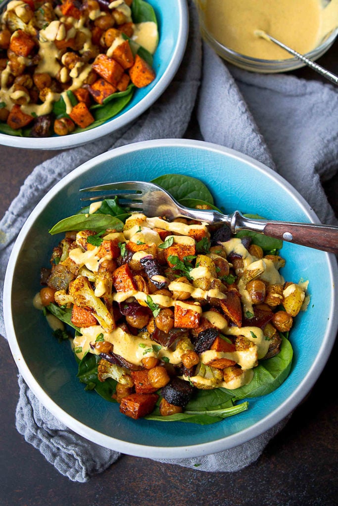 Mediterranean Hummus and Chickpea Pasta with Roasted Vegetables