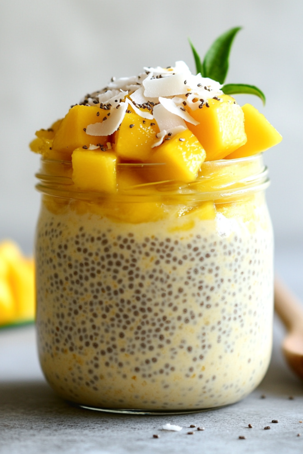 Quick No-Bake Mango Coconut Chia Pudding