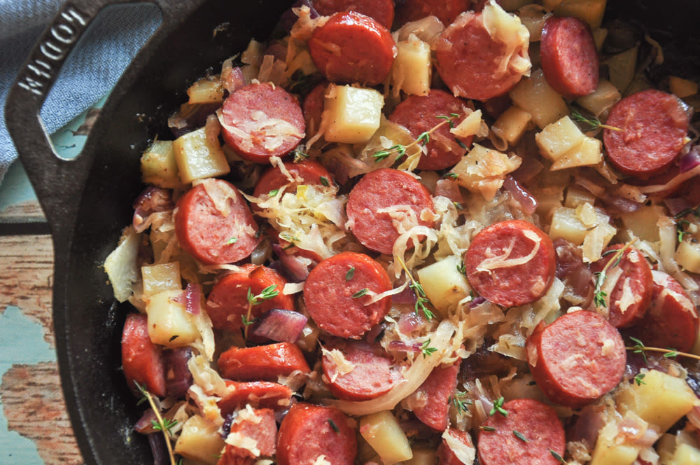 Rustic Potato and Sauerkraut Stew with Smoked Sausage