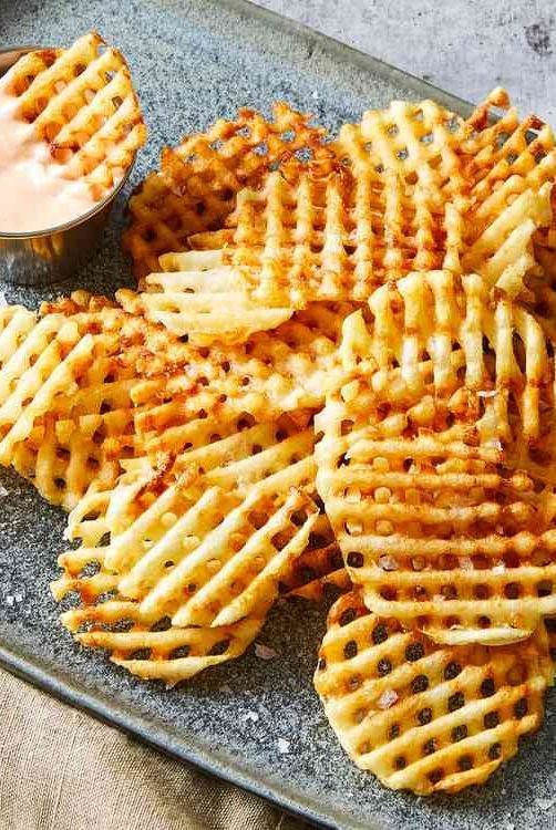 Oven-Baked Waffle Fries with Sea Salt and Garlic Powder