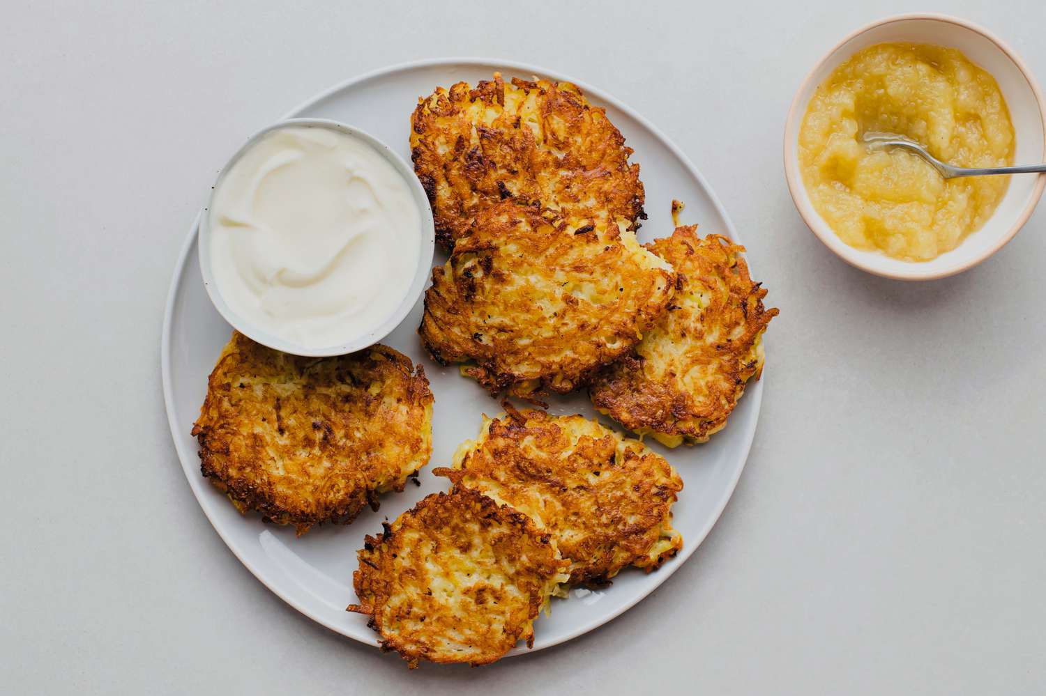 Pan-Fried Potato Pancakes with Applesauce and Sour Cream