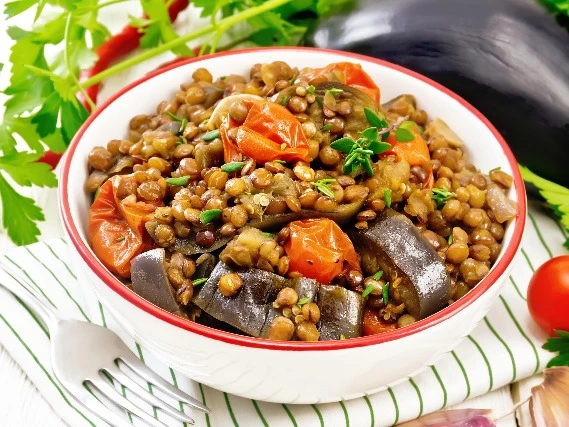 Spicy Lentil and Vegetable Stir-Fry