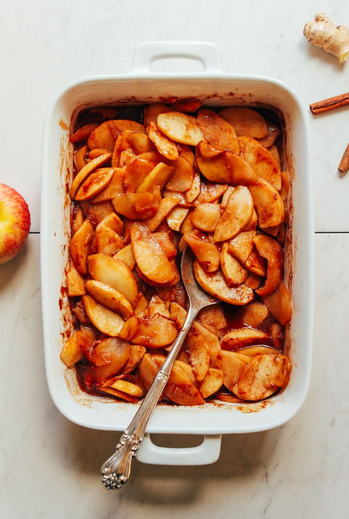 Oven-Baked Brown Sugar and Cinnamon Apple Crisp