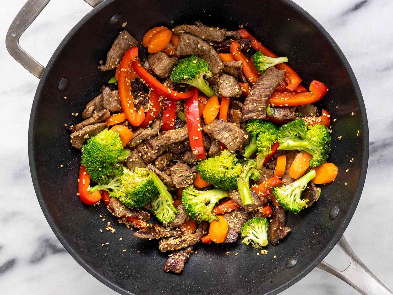 Quick Stir-Fried Garlic Beef with Vegetables