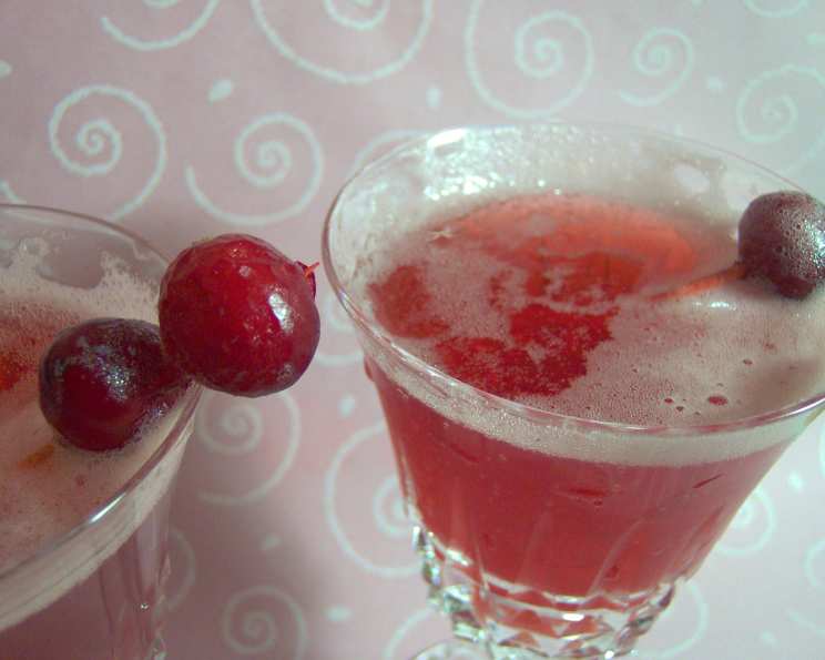 Simple Sparkling Cranberry Punch