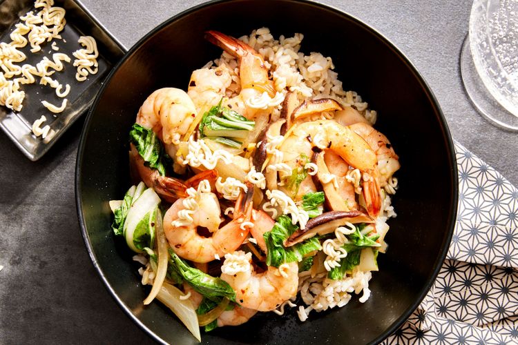 Asian Sesame-Soy Noodles with Shrimp and Bok Choy