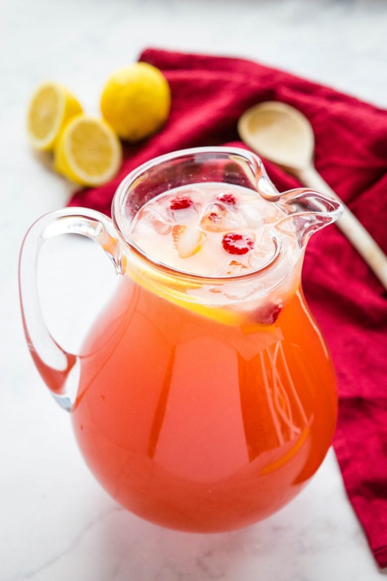 Quick Three-Ingredient Berry Citrus Punch