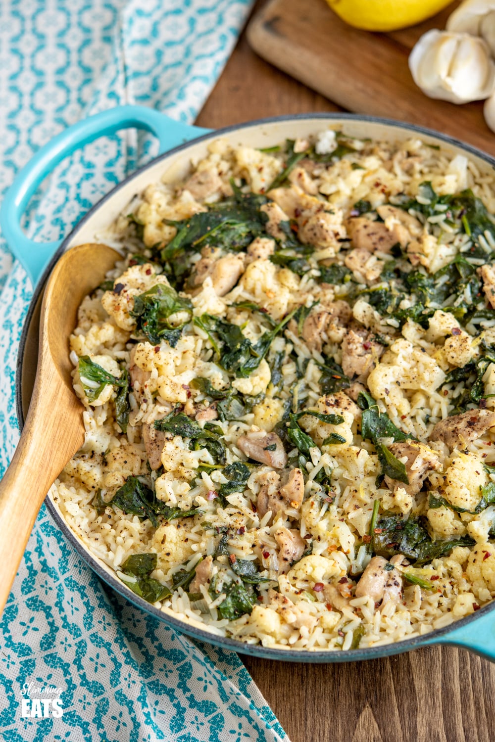One-Pot Garlic Lemon Chicken with Spinach and Rice