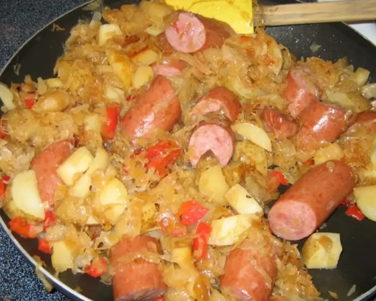 Spicy Audi-Style German Sausage and Sauerkraut Skillet