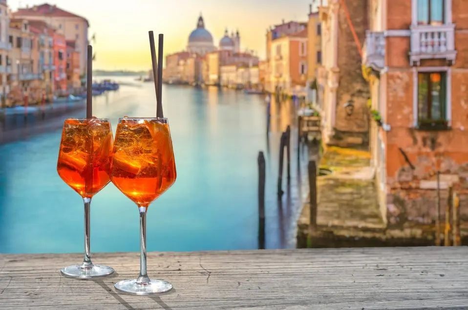 Classic Venetian Prosecco and Aperol Spritz