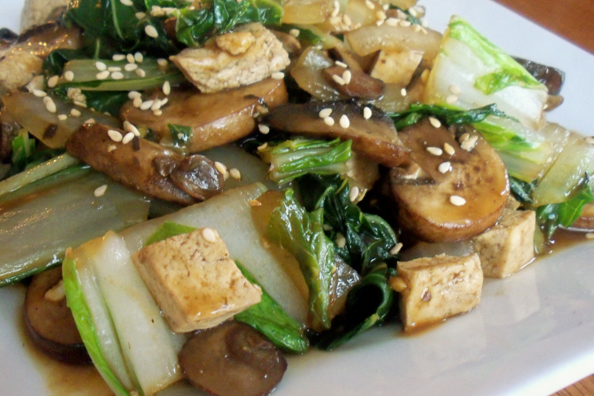 Stir-Fried Garlic Tofu with Bok Choy and Shiitake Mushrooms
