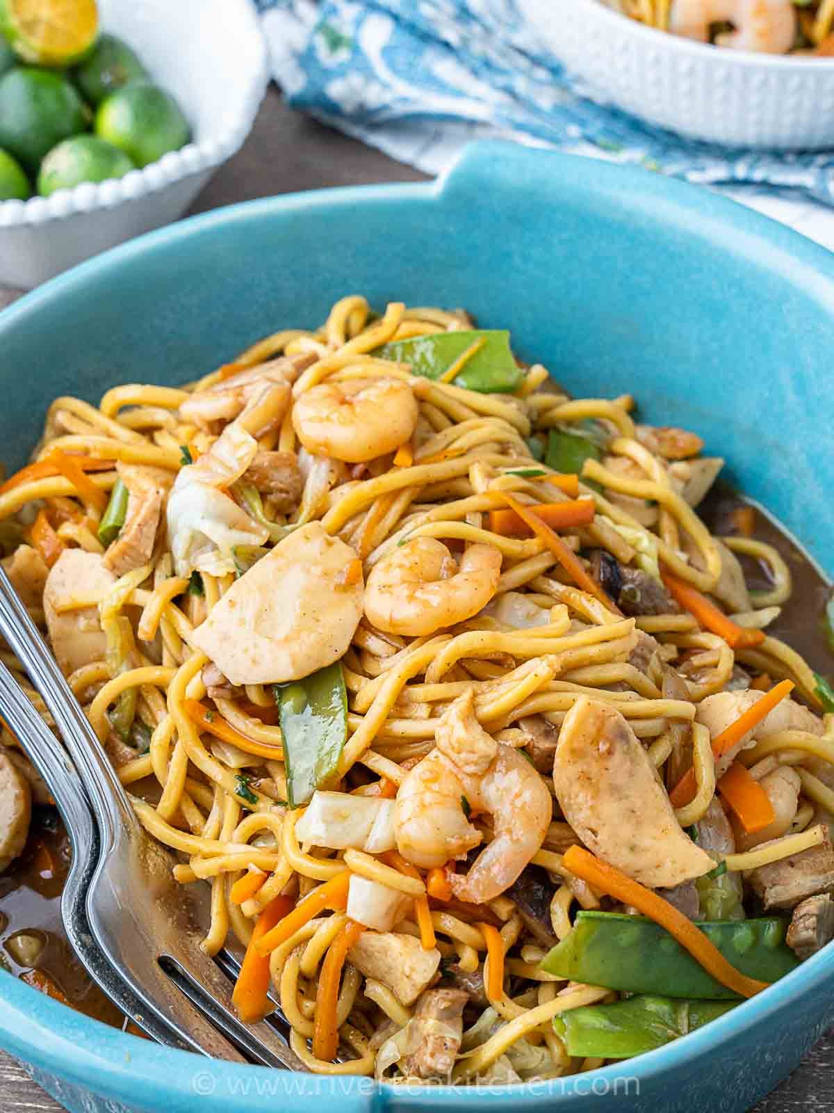 Sautéed Pancit Canton with Shrimp and Vegetables