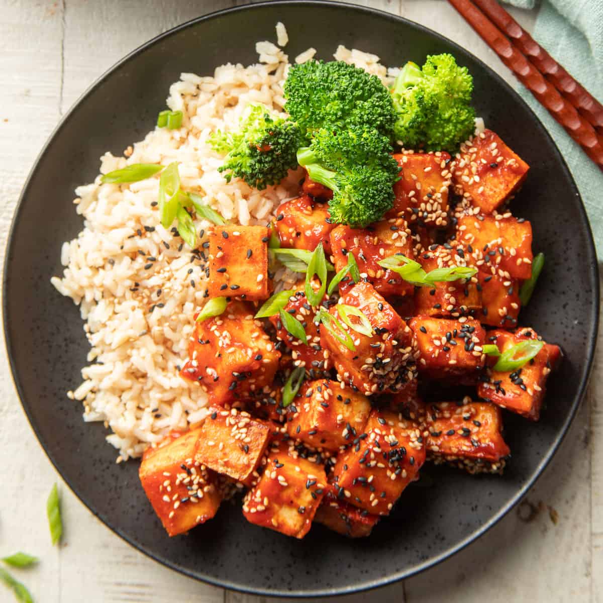 Crisped Gochujang Tofu Stir Fry with Broccoli and Bell Pepper