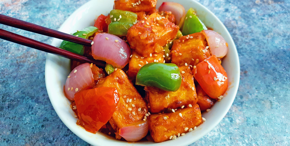 Spicy Stir-Fried Tofu with Garlic and Chili Broccoli
