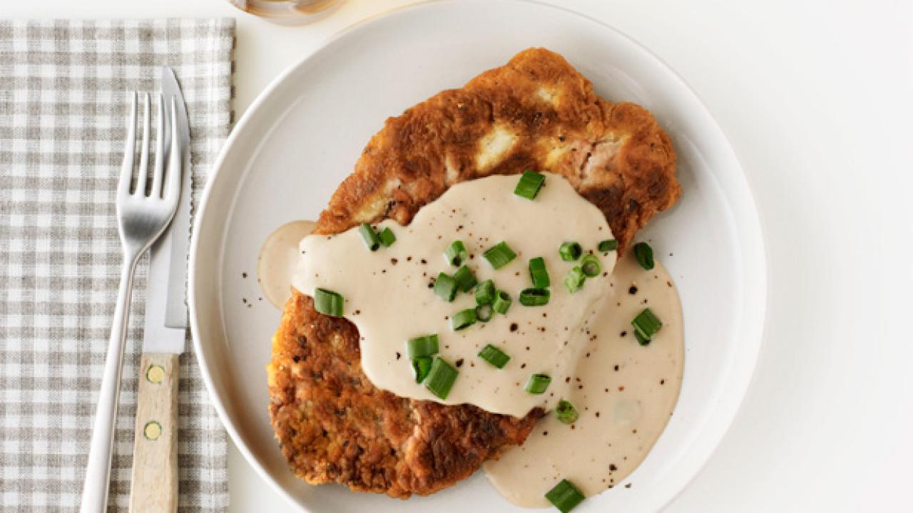 Pan-Seared Chicken Fried Steak with Creamy Pepper Gravy