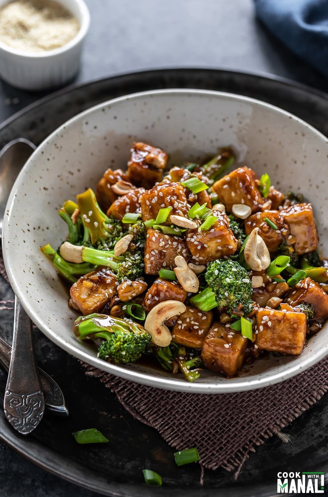 Crisped Tofu Stir-Fry with Ginger and Broccoli