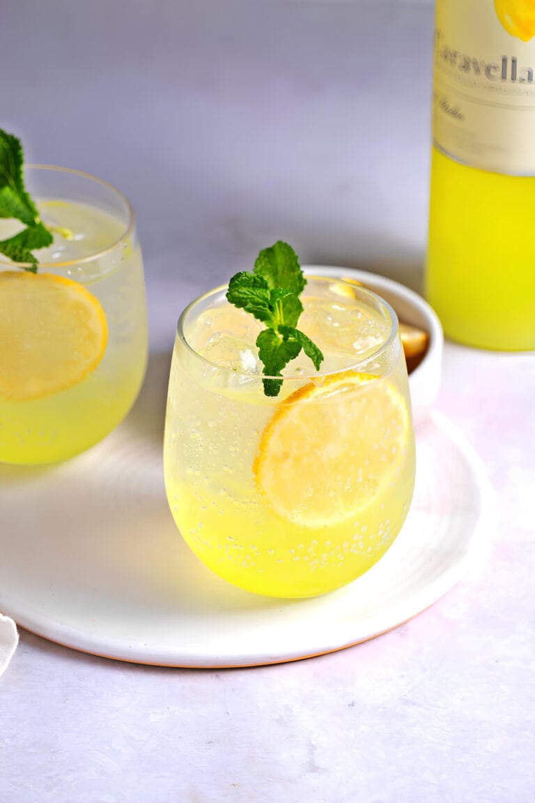 Limoncello Mint Prosecco Spritz