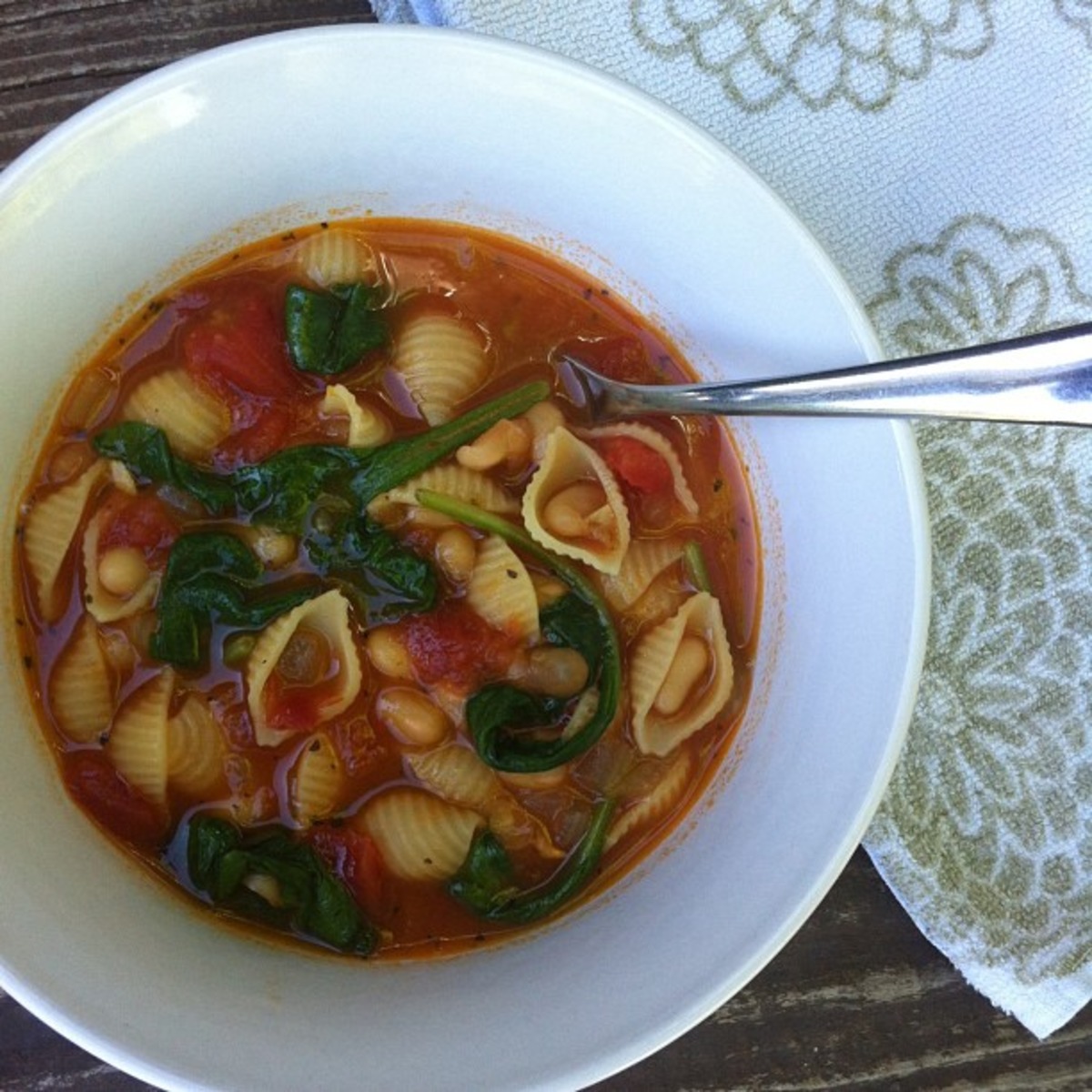 Italian Sautéed Spinach and White Bean Ragù