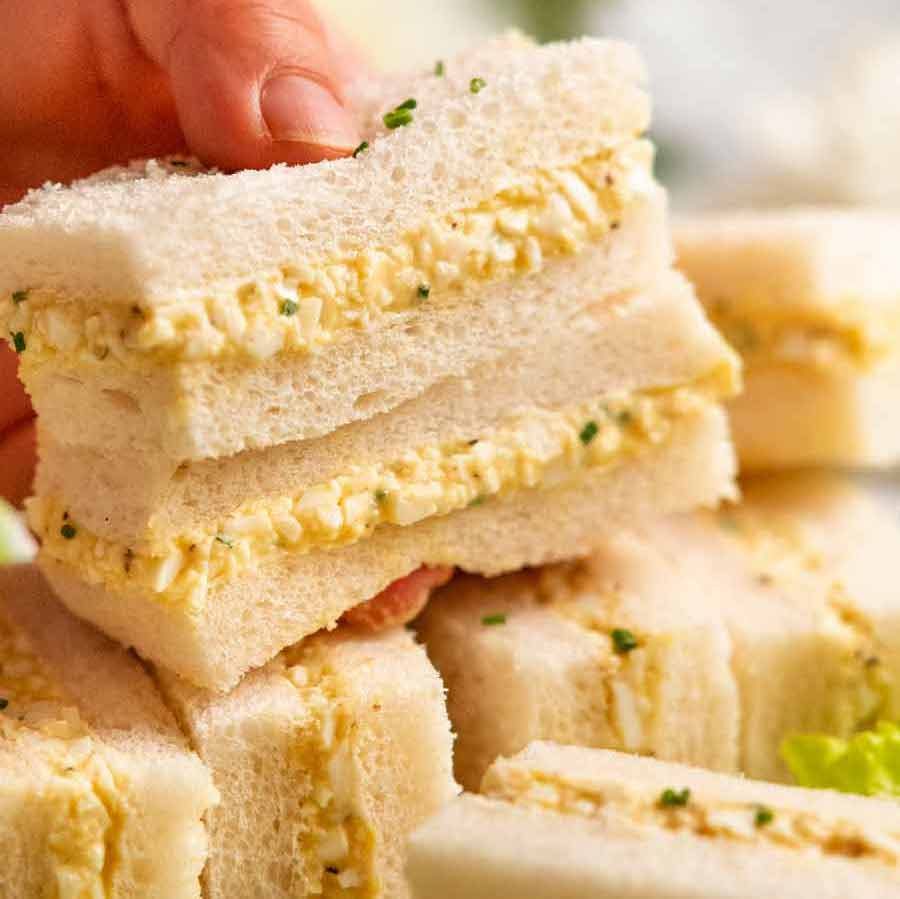Golf Course Inspired Three-Color Mini Sandwiches