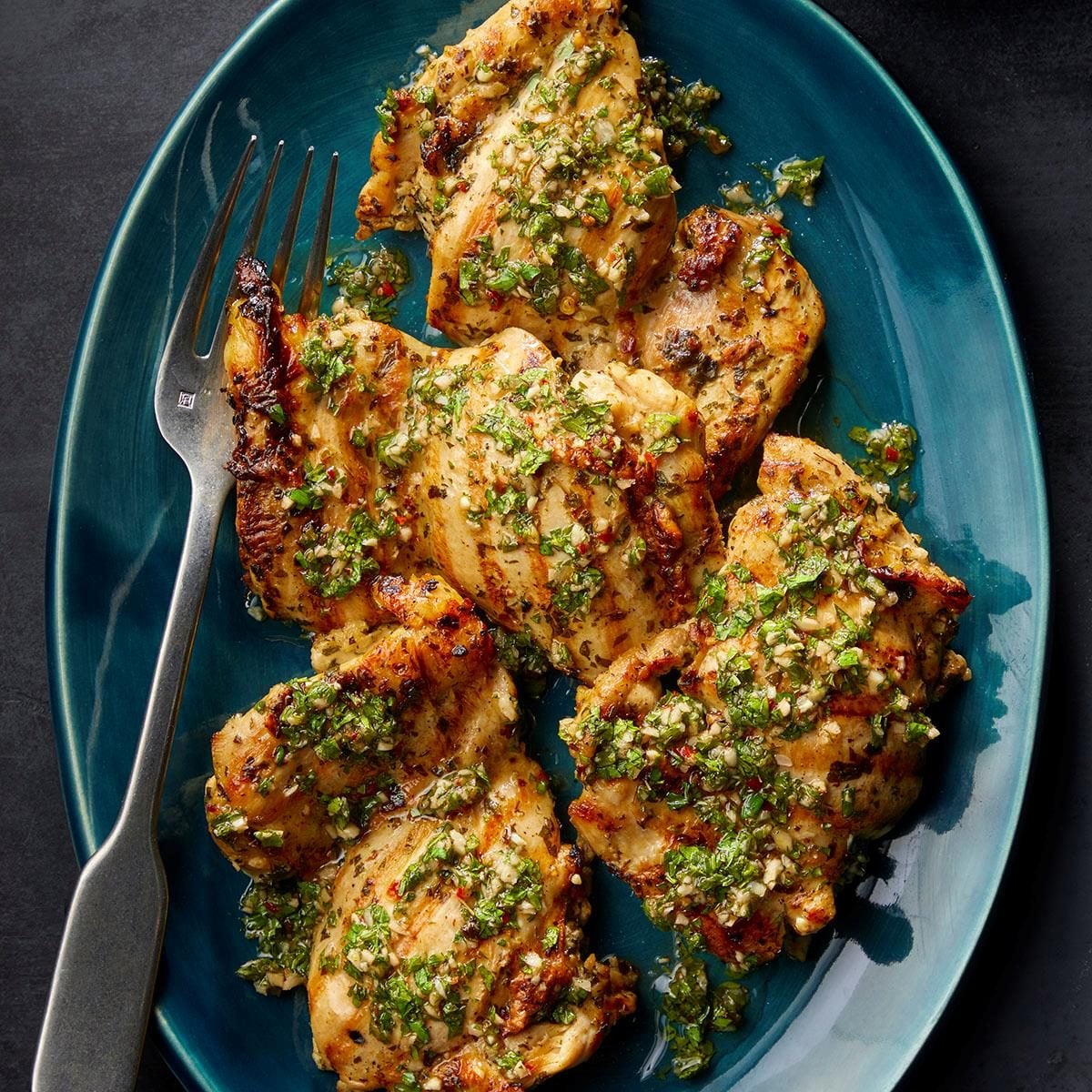 Pan-Seared Chicken with Popular Herb Chimichurri
