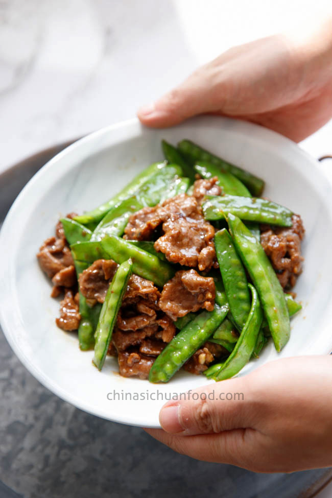 Stir-Fried Beef with Oyster Sauce and Snow Peas