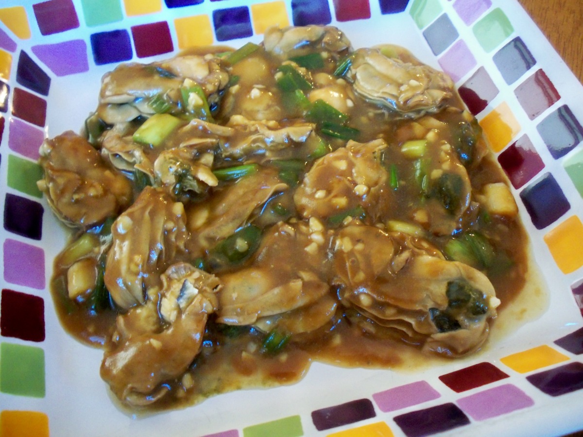 Stir-Fried Sydney Rock Oyster with Garlic and Chilli