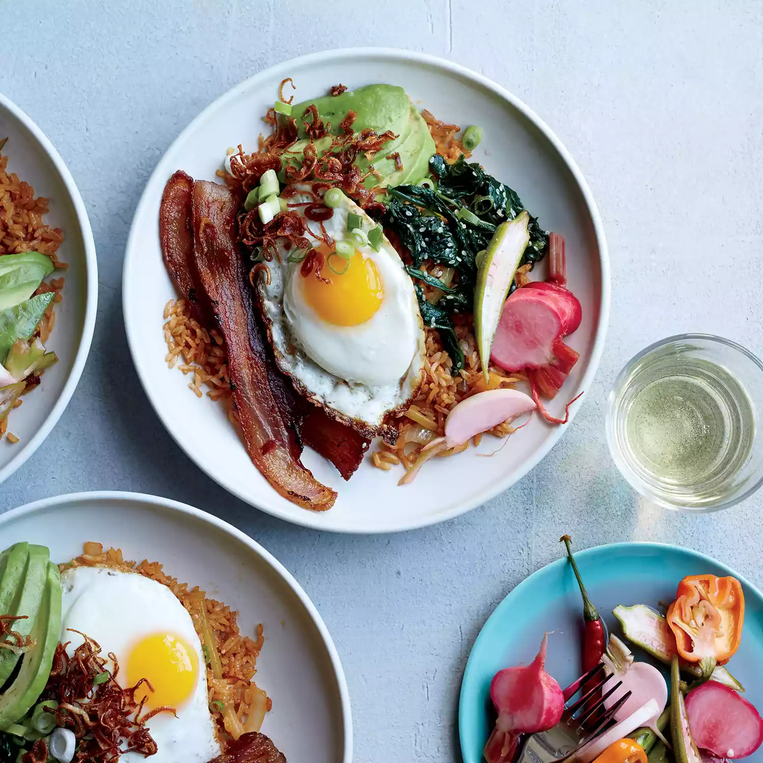 Cauliflower Rice Breakfast Bowl with Avocado and Bacon