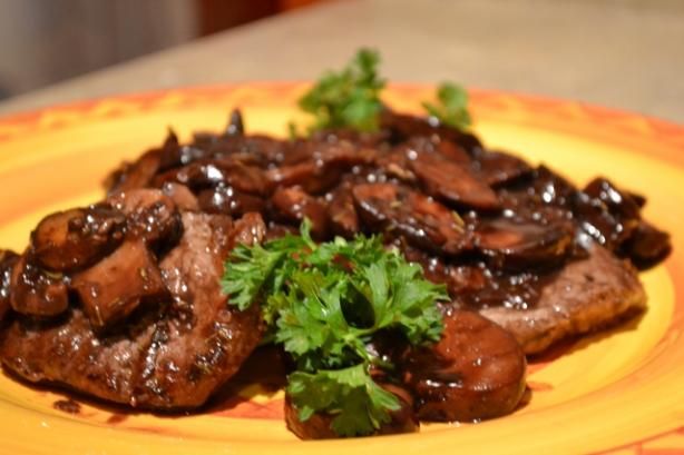 Pan-Seared Beef Medallions with Mushroom Red Wine Reduction
