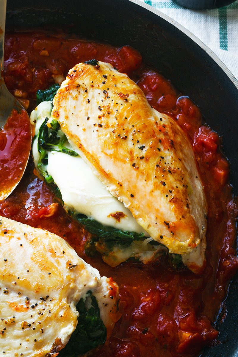 Creamy Spinach-Stuffed Chicken Breast with Mozzarella