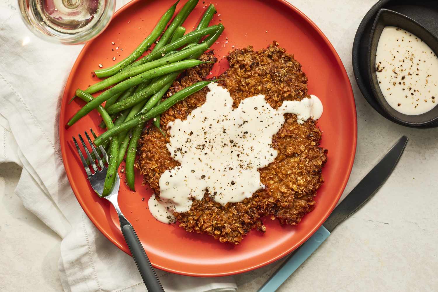 Classic Diner-Style Chicken-Fried Steak with Creamy Gravy