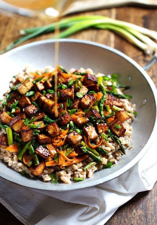 Stir-Fried Tofu and Vegetables in Ginger Soy Sauce
