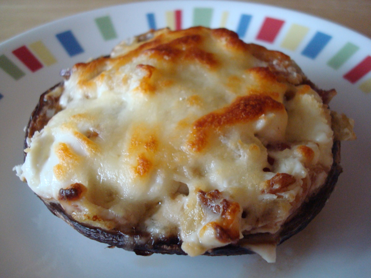 Cheese-Stuffed Portobello Mushrooms with Spinach and Bacon