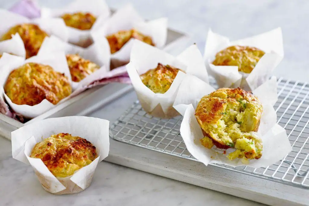 Cheddar Cauliflower Muffins with Chives