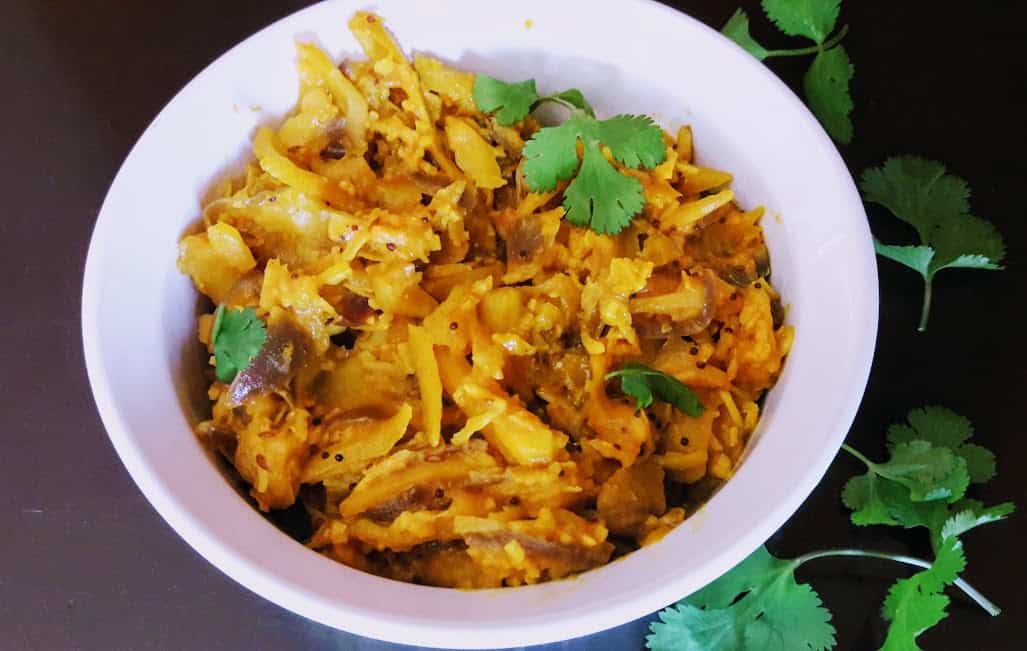 Tamarind-Kissed Jackfruit Curry with Coconut Milk