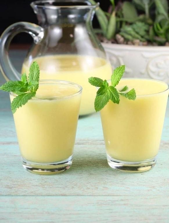 Blended Spiced Mango Rum Cooler